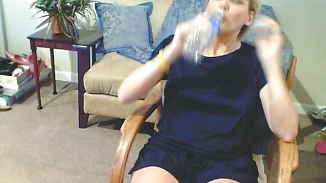 boobs xxx phu de pullback